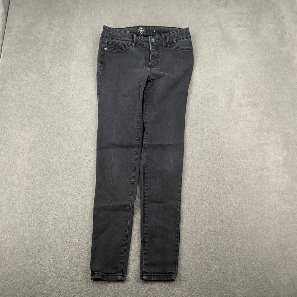 St Johns Bay Womens Skinny Leg Jeans Washed Black Denim Size 2 Classic Fit